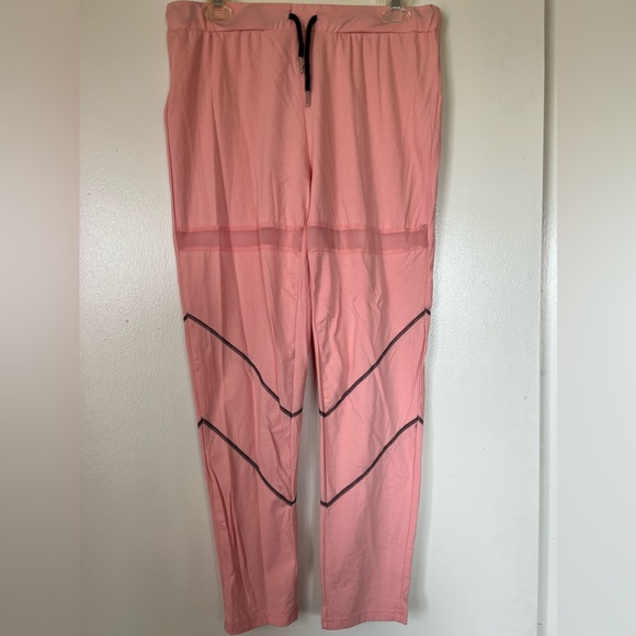 Shein work out set - Picture 4 of 8